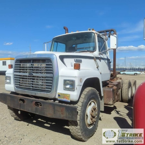 SEMI TRACTOR, 1980 FORD L8000, CAT 3406A, ROAD RANGER TRANSMISSION, TANDEM REAR AXLES