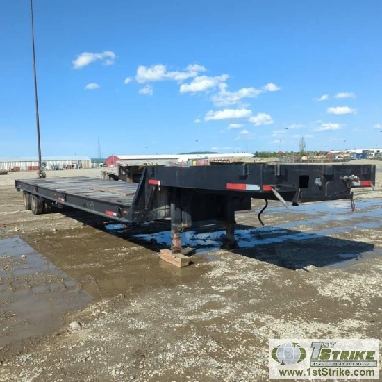 STEP DECK TRAILER, TANDEM AXLE, 40FT OVERALL, 32FT LOWER DECK, 7FT 7IN UPPER DECK. NO TITLE