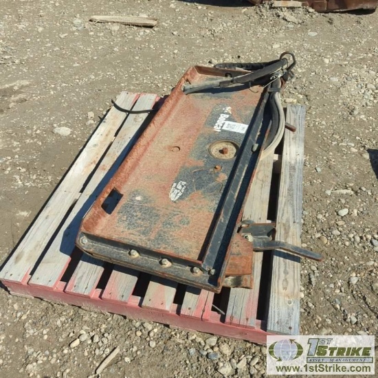 SKIDSTEER ATTACHMENT, HYDRAULIC TILT PLATE, BOBCAT TILT-TATCH