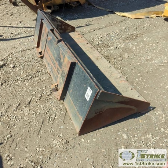 SKIDSTEER ATTACHMENT, GP BUCKET, CAT MODEL 279-5376, 6 FT 7 IN