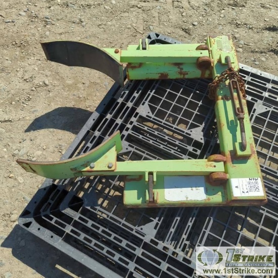 FORKLIFT ATTACHMENT, DRUM CLAMP