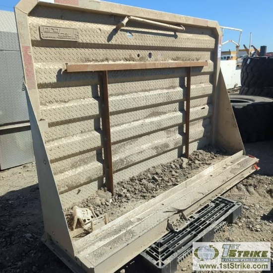 SEMI TRACTOR HEADACHE RACK, ALUMINUM CONSTRUCTION