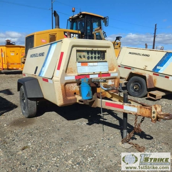 AIR COMPRESSOR, 1996 INGERSOLL RAND 185 MODEL P185WJD, JOHN DEERE 4CYL DIESEL, SINGLE AXLE TRAILER M