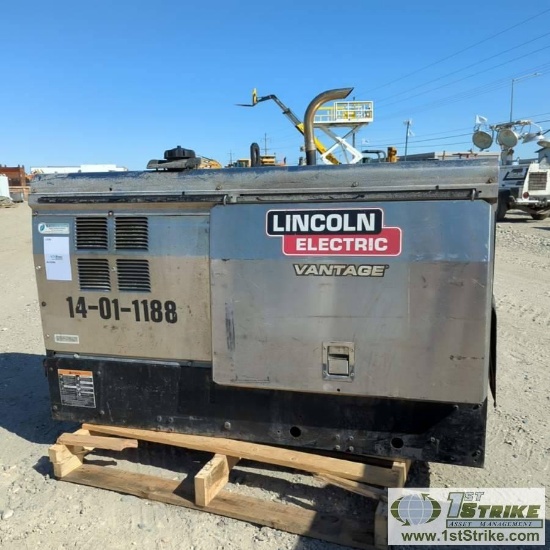 LINCOLN VANTAGE 400 AMP WELDER W/INVERTER