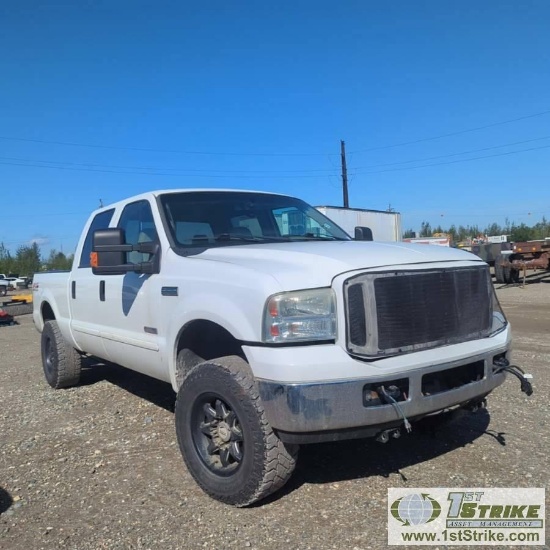 2007 FORD F-250 SUPERDUTY LARIAT, 6.0L POWERSTROKE, 4X4, CREW CAB, LONG BED. PLOW L0T #75 HAS MOUNTI