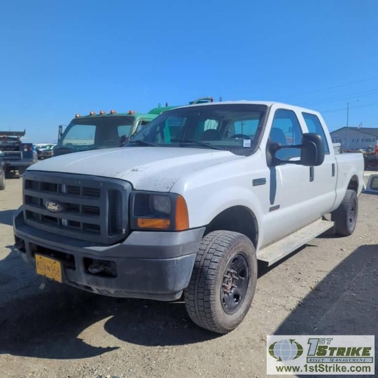 2005 FORD F-250 SUPERDUTY XL, 6.0L POWERSTROKE, 4X4, CREW CAB, LONG BED