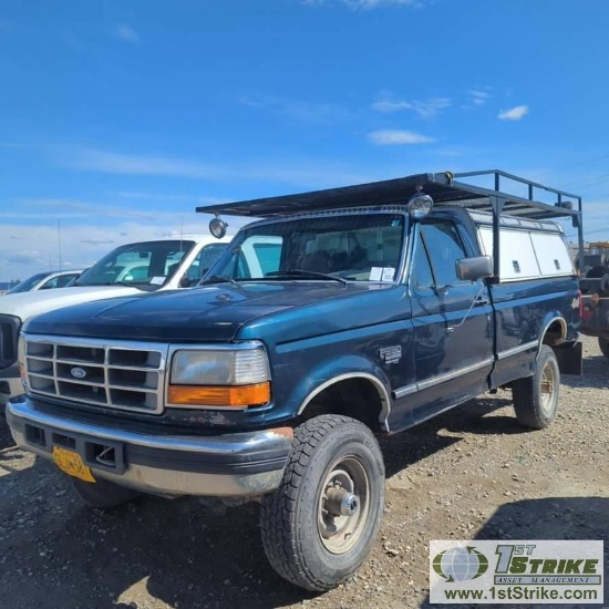 1996 FORD F-350 XLT, 7.3L POWERSTROKE, MANUAL TRANSMISSION, 4X4, REGULAR CAB, LONG BED, CAMPER SHELL