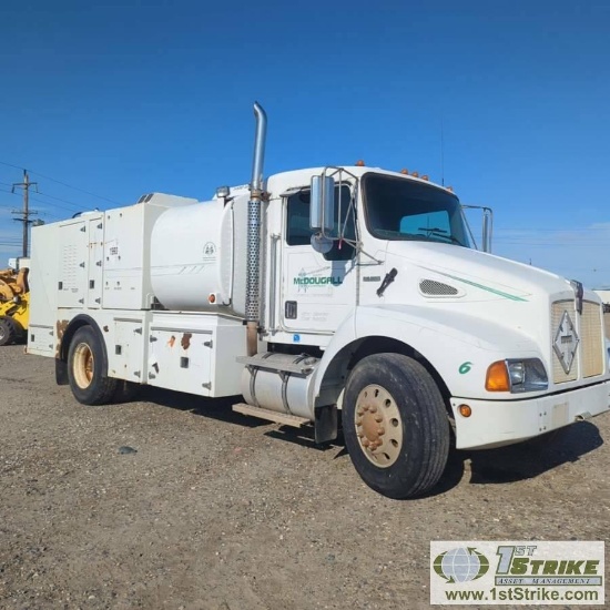 FUEL AND LUBE TRUCK, 2002 KENWORTH T300 4x2. CUMMINS ISO 300, EATON FULLER, PTO, COMPRESSOR, 4 PRODU