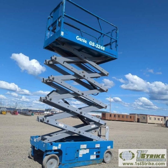 ELECTRIC SCISSOR LIFT, 2011 GENIE GS-3246, 32FT WORKING HEIGHT, 700LB MAX WORK LOAD, 24V