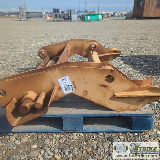 LOADER ATTACHMENT, CASE, QUICK CONNECT PLATE