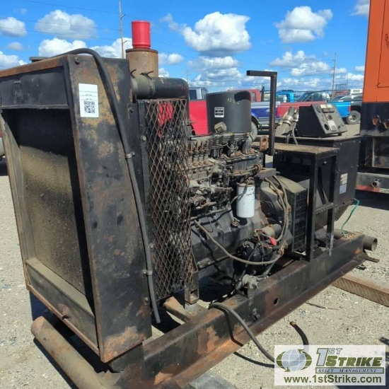 GENERATOR, 1997 SIMSON-MAXWELL MODEL 180PS-U7H-18E, 180KW, 225KVA, 108/220V 3-PHASE, INTERNATIONAL D