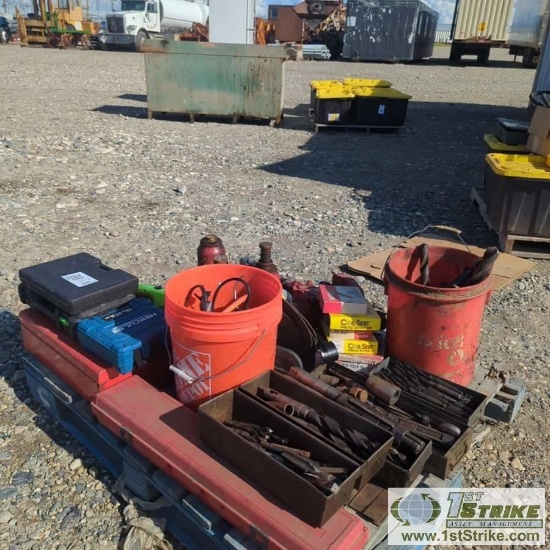 1 PALLET. MISC TOOLS, INCLUDING: MILLING MACHINE BITS, FUEL PUMP, HOLE SAW, CHAIN SAW