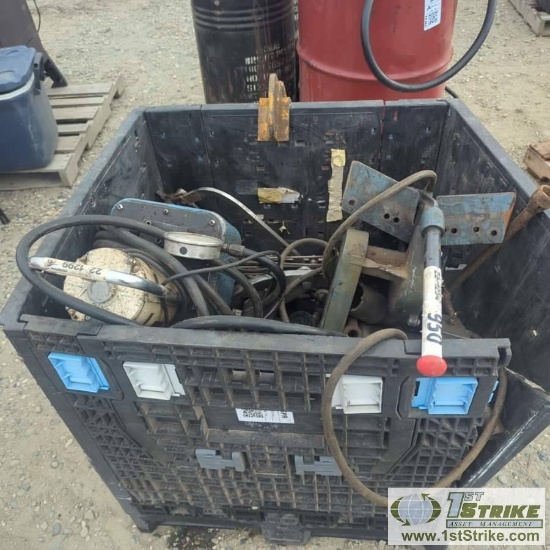 1 PALLET. MISC TOOLS INCL: PULLERS, PUNCHES AND DRIVERS, C-CLAMPS, ELECTRIC HYDRAULIC PUMP
