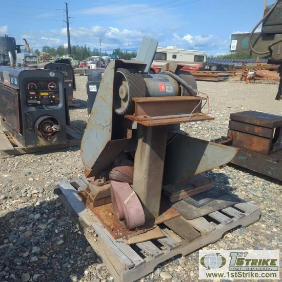 1 PALLET. INDUSTRIAL BELT SANDER, WALLACE CUT-MACHINING UNIT, 3HP 3 PHASE ELECTRIC MOTOR, 1EA BROOKS