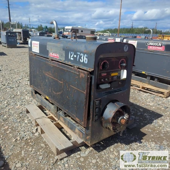 WELDER, LINCOLN CLASSIC 300D, 4 CYLINDER PERKINS DIESEL. UNKNOWN MECHANICAL PROBLEMS