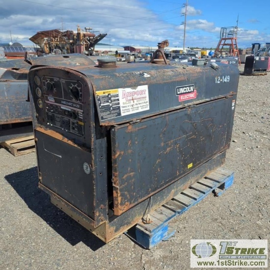 WELDER, LINCOLN SHIELD ARC SA-250, 3 CYLINDER PERKINS DIESEL. UNKNOWN MECHANICAL PROBLEMS