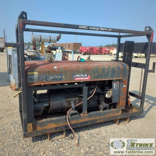 WELDER, LINCOLN SA-250, 3 CYLINDER PERKINS DIESEL, SKID MOUNTED. UNKNOWN MECHANICAL PROBLEMS
