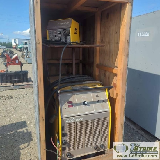 WELDER, ESAB 452 CVCC, 3 PHASE, W/MIG 4HD