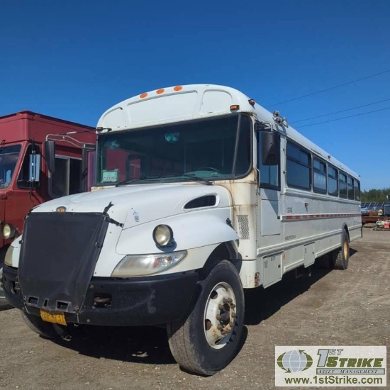 BUS, 2008 INTERNATIONAL IC CORP MODEL PC10500, V-8 DIESEL, AUTOMATIC TRANSMISSION, 36 PASSENGER CAPA