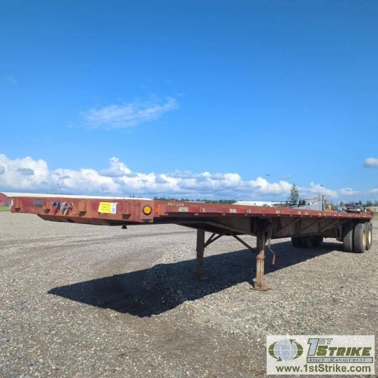 FLAT DECK SEMI TRAILER, 1983 FRUEHAUF, 45FT, TANDEM AXLE