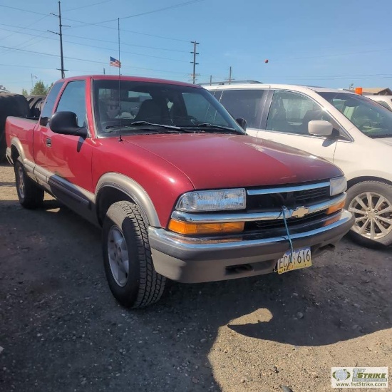 1998 CHEVROLET S-10 LS, 4.3L VORTEC, 4X4, EXTENDED CAB, SHORT BED