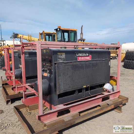 WELDER, LINCOLN CLASSIC 300D, 4CYL PERKINS DIESEL ENGINE, SKID MOUNTED ...