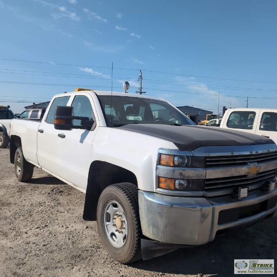 2015 CHEVROLET SILVERADO 2500, 6.0L VORTEC, 4X4, CREW CAB, LONG BED, WEBASTO HEAT