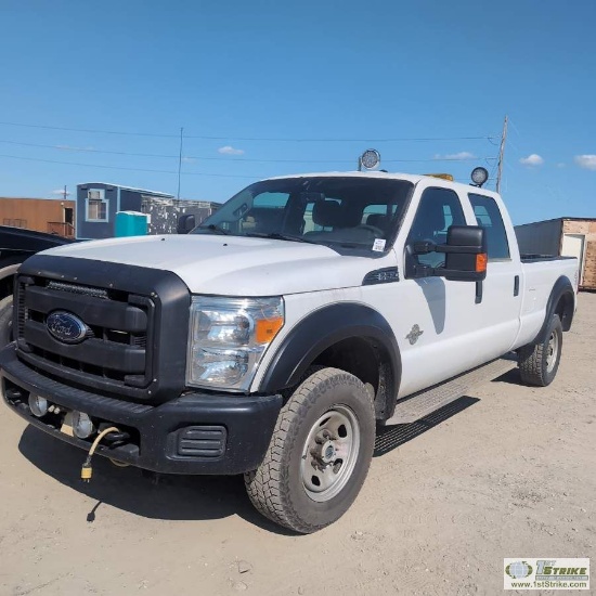 2014 FORD F-350 SUPERDUTY XL, 6.7L POWERSTROKE, 4X4, CREW CAB, LONG BED. UNKNOWN MECHANICAL PROBLEMS