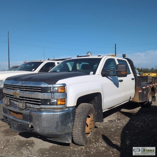 2018 CHEVROLET SILVERADO 3500HD, 6.0L VORTEC, 4X4, DUALLY, CREW CAB, 9.5FT X 7.5FT FLAT BED