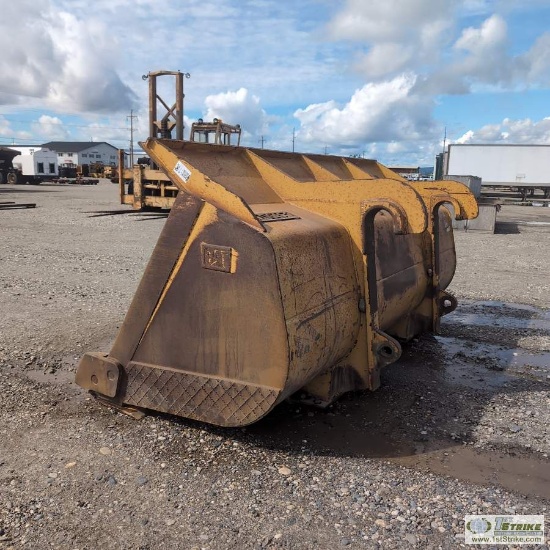 LOADER ATTACHMENT, CAT GP BUCKET, 134IN, 6IN QUICK CONNECT HOOPS, FITS 980H