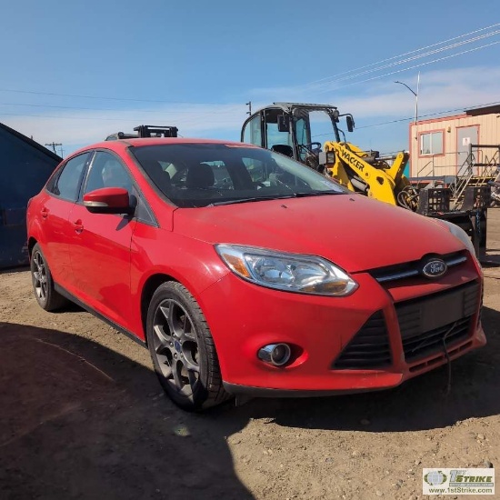 2013 FORD FOCUS SE, 2.0L GAS, FWD. UNKNOWN MECHANICAL PROBLEMS. NO REVERSE.