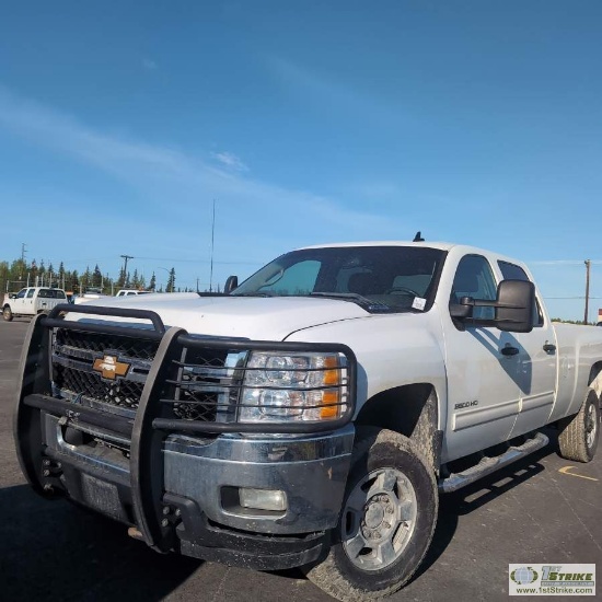 2014 CHEVROLET SILVERADO 2500HD LT, 6.0L VORTEC, 4X4, CREW CAB, LONG BED
