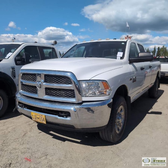 2014 RAM 2500 ST, 6.4L HEMI, 4X4, CREW CAB, LONG BED