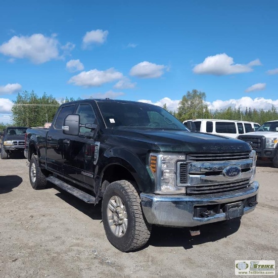 2019 FORD F-250 XLT, 6.7L POWERSTROKE, 4X4, CREW CAB, SHORT BED. UNKNOWN MECHANICAL PROBLEMS. DOES N