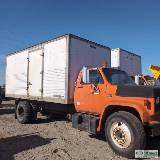 BOX TRUCK, 1982 GMC C7, 8.2L DETROIT DIESEL, AUTO TRANS, SINGLE REAR AXLE, 24,500LB GVWR.