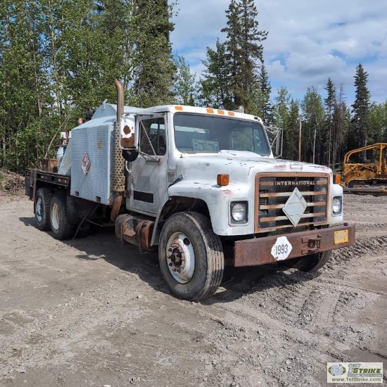 LUBE TRUCK, 1980 INTERNATIONAL MODEL F1954 6X4, INTERNATIONAL DIESEL ENGINE, FULLER RT613 TRANSMISSI