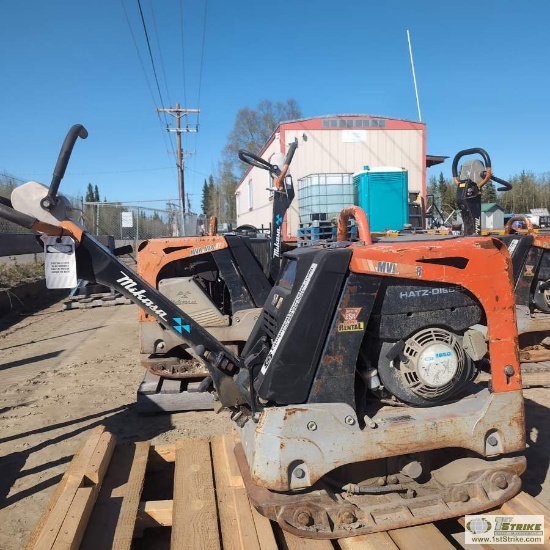 PLATE COMPACTOR, MIKASA MODEL MVH-408DZ, 900LBS, HATZ DISEL ENGINE