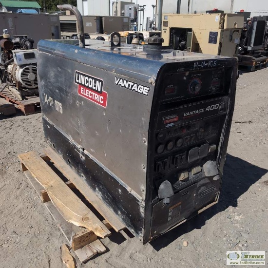 WELDER, LINCOLN VANTAGE 400, 4 CYLINDER PERKINS DIESEL ENGINE, ENCLOSURE MOUNTED