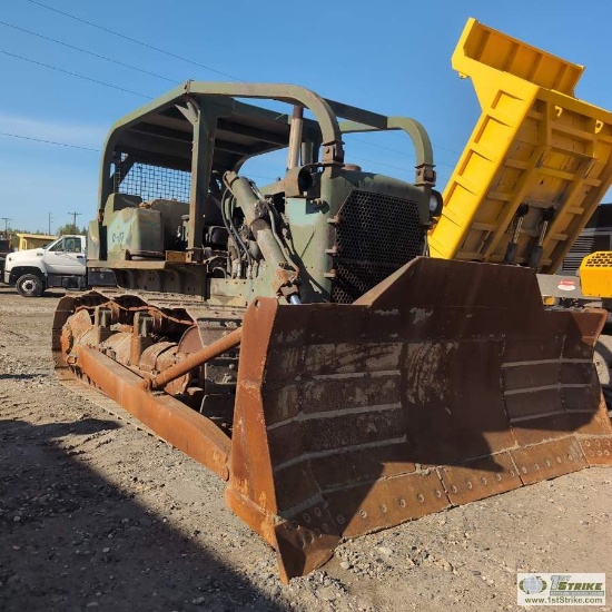 DOZER, 1972 CATERPILLAR D7E, OROPS, 4-WAY SEMI-U BLADE
