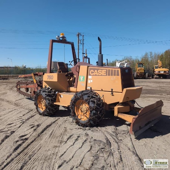 TRENCHER, CASE 760, 4 CYLINDER CUMMINS, FRONT PLOW BLADE, MODEL H939155 TRENCHER ATACHMENT