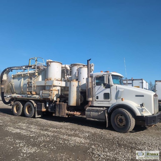 VAC TRUCK, 2006 KENWORTH T800B, CATERPILLAR C-13 ENGINE SN: KCB58346, EATON FULLER TRANSMISSION, TAN