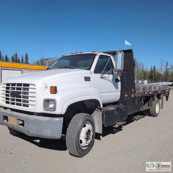 FLATBED TRUCK, 1998 CHEVROLET C5500, CAT 3116 DIESEL, AUTOMATIC TRANSMISSION, 19,800LB GVWR, 16FT FL
