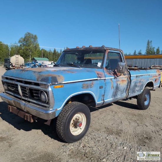 1975 FORD F-250