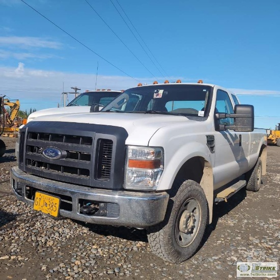 2009 FORD F-350 SUPERDUTY XL, 6.8L TRITON, 4X4, EXTENDED CAB, LONG BED