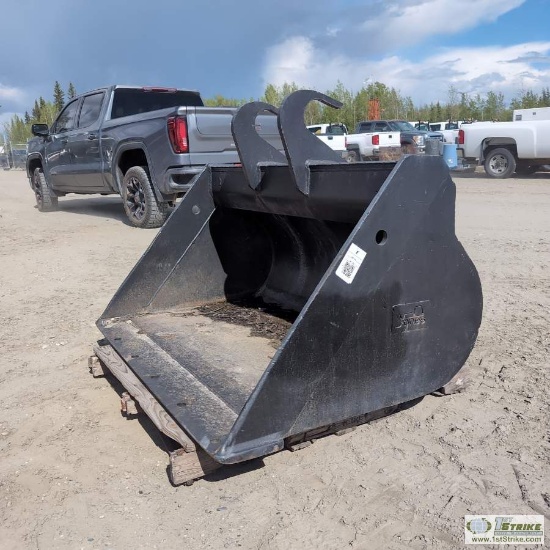 EXCAVATOR ATTACHMENT, CLEAN-OUT BUCKET, JONES, WEDGE STYLE QUICK CONNECT