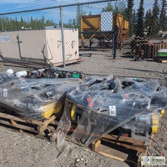 2 PALLETS. KUBOTA ENGINES