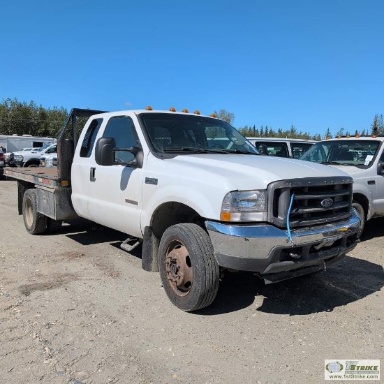 2004 Ford F-550 Superduty Lariat, 6.0l Powerstroke, 5-Speed With Low Manual Transmission, 4x4, Duall