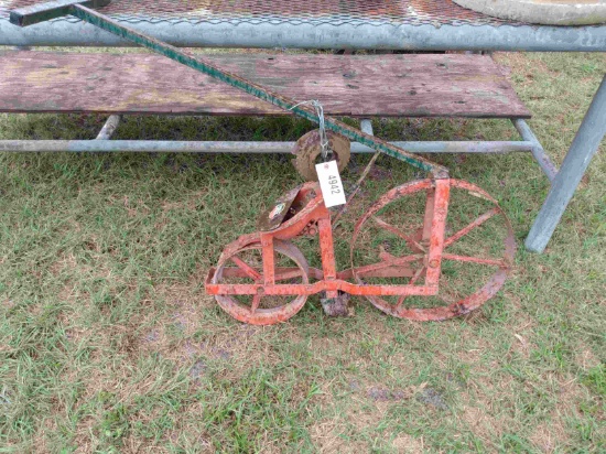Cole Planter with Plates