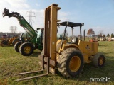 JOHN DEERE 482C TELESCOPIC FORKLIFT SN1950 4x4, powered by John Deere diesel engine, equipped with O
