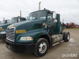 2010 MACK CXU612 TRUCK TRACTOR VN002060 powered by Mack MP7 diesel engine, equipped with Eaton Fulle